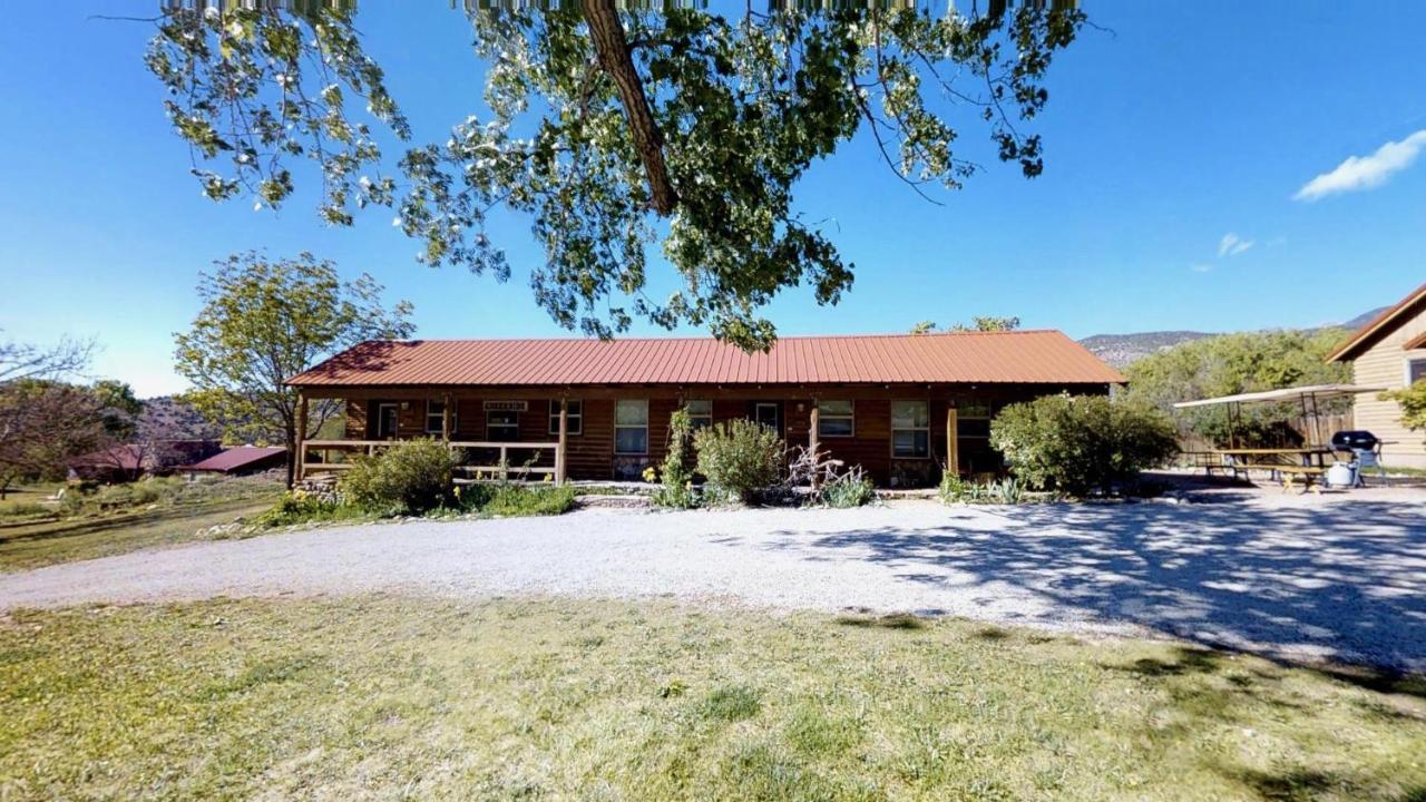 Pack Creek ~ Creekside West Villa Моуаб Екстериор снимка