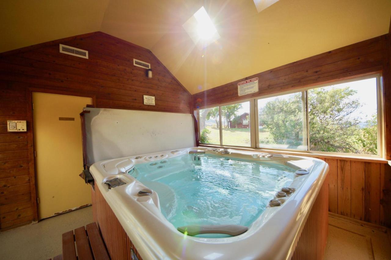 Pack Creek ~ Creekside West Villa Моуаб Екстериор снимка